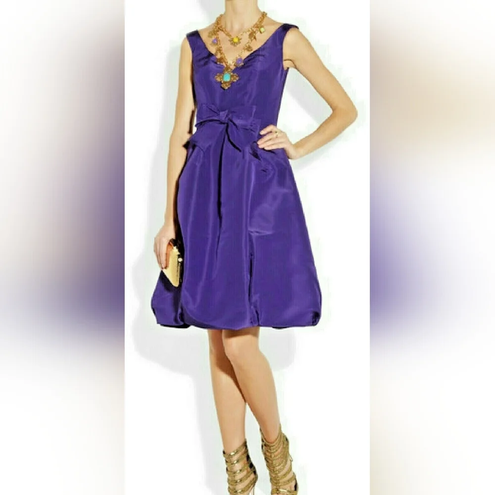 $5,000 OSCAR DE LA RENTA PURPLE SILK BOW RUNW DRESS 4, 8